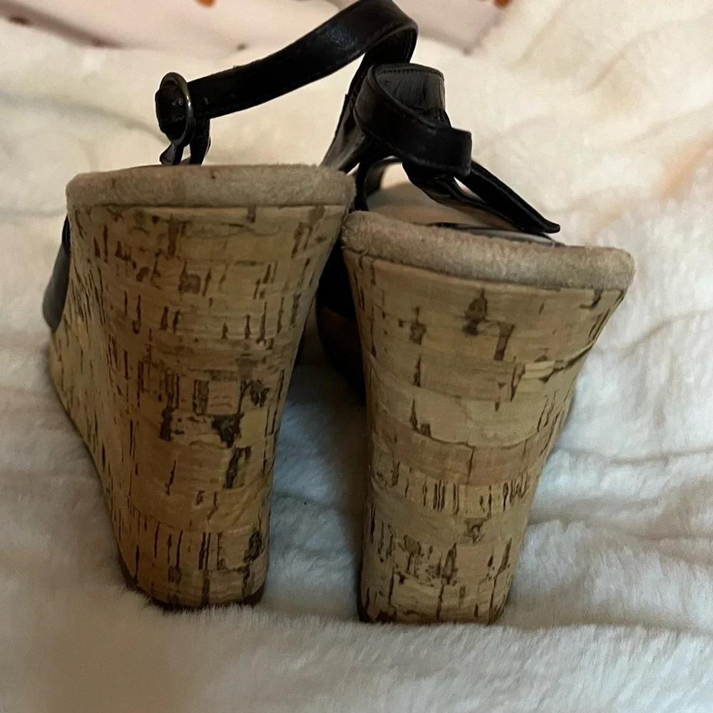 Ann Taylor Loft 6M Womens Tan Black Sprint Summer Cork Wedge Sandals Casual City